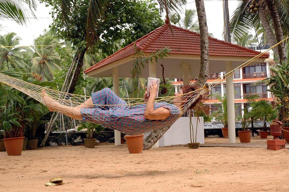 Beach And Lake Ayurvedic Resort, Kovalam Kültér fotó