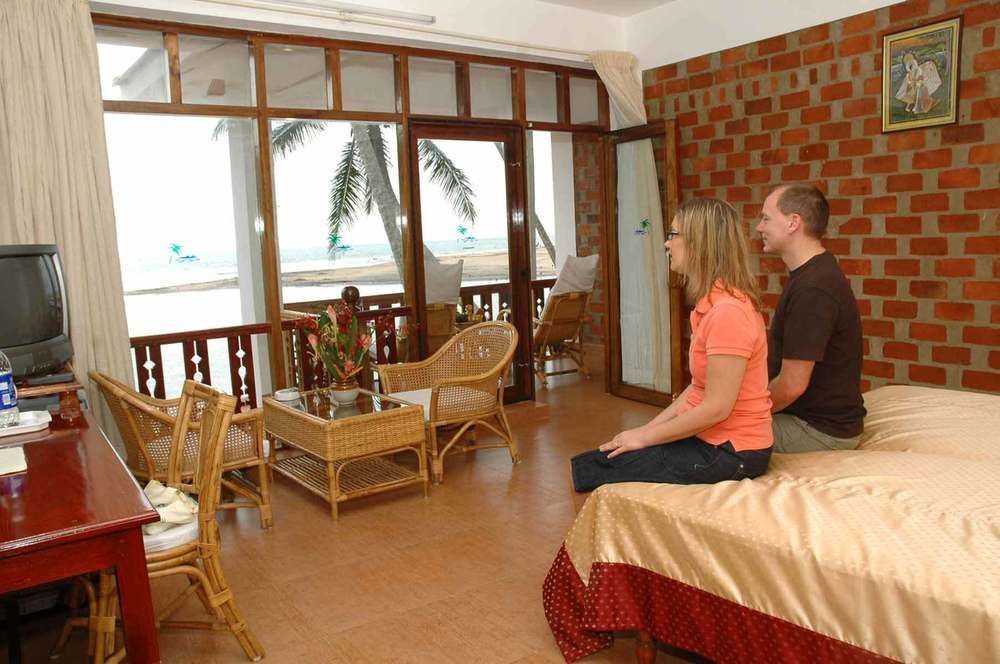 Beach And Lake Ayurvedic Resort, Kovalam Kültér fotó