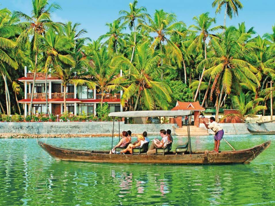 Beach And Lake Ayurvedic Resort, Kovalam Kültér fotó